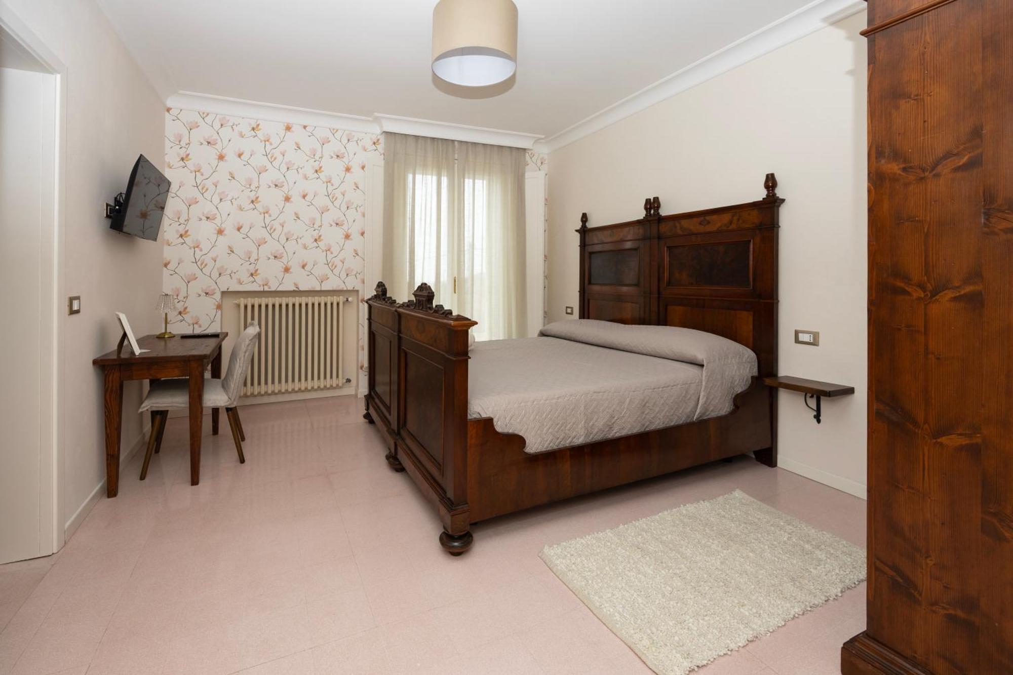 Palazzo Gessi Room And Breakfast Borghi Exterior foto